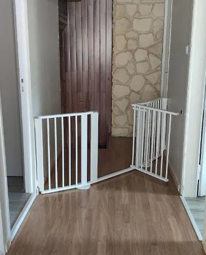 Leonie Casa de Férias